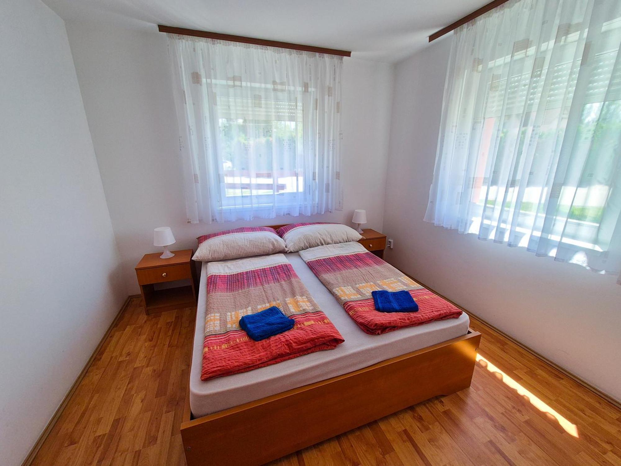 Ildiko Apartmanhaz ซามาร์ดี ภายนอก รูปภาพ